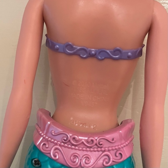 2010 Mattel Disney Princess SWIMMING ARIEL DOLL Little Mermaid Wind-Up Works - Picture 5 of 5